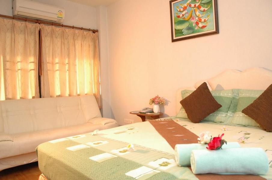 Chayada Garden House And Resort Nakhon Ratchasima Room photo