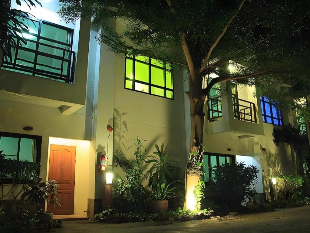 Chayada Garden House And Resort Hotel Nakhonratchasima Exterior photo
