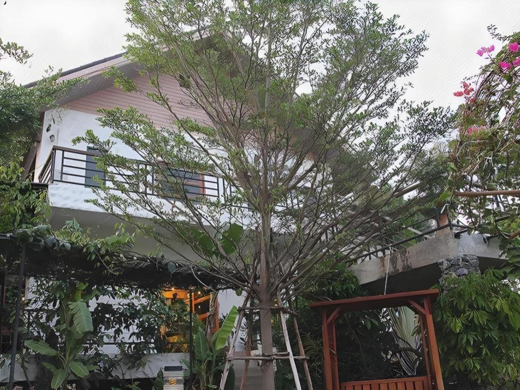 Chayada Garden House And Resort Hotel Nakhonratchasima Exterior photo