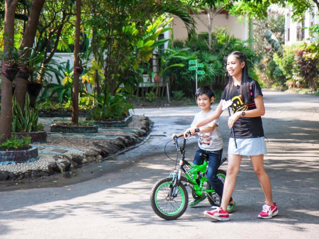 Chayada Garden House And Resort Hotel Nakhonratchasima Exterior photo