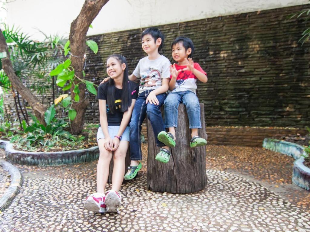 Chayada Garden House And Resort Hotel Nakhonratchasima Exterior photo