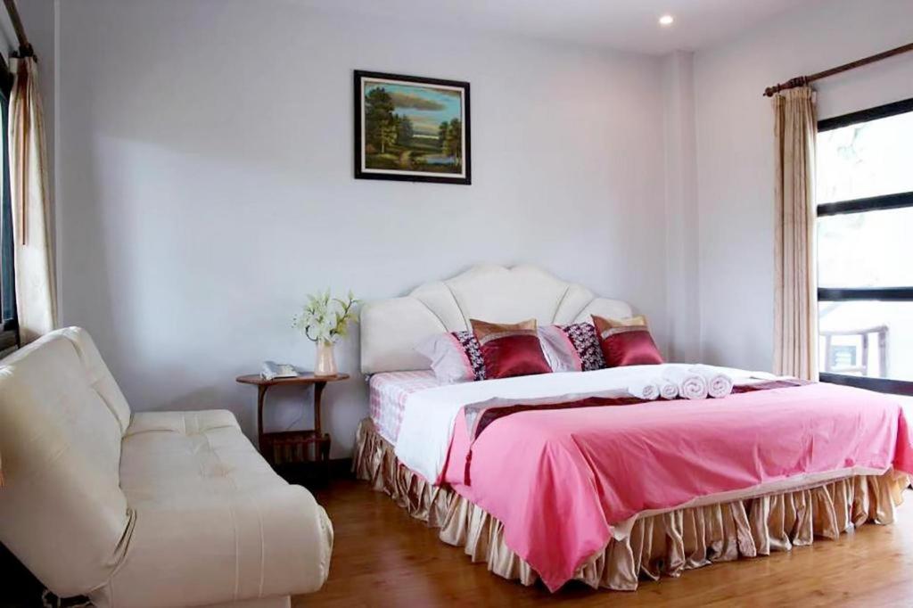 Chayada Garden House And Resort Hotel Nakhonratchasima Exterior photo