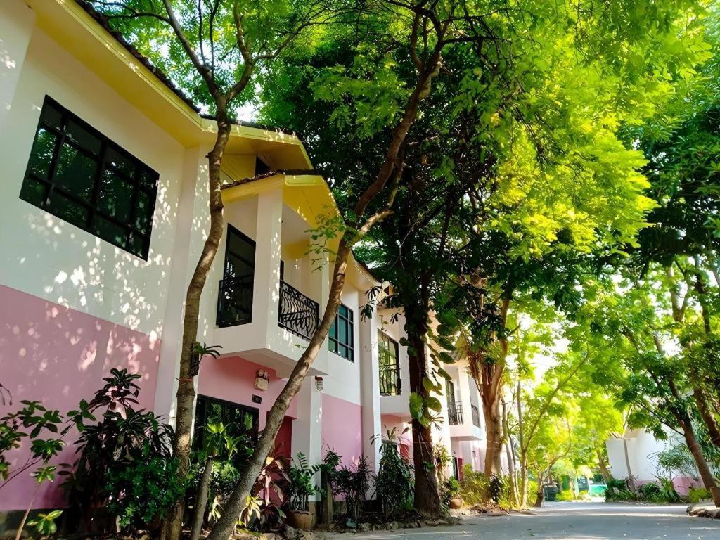 Chayada Garden House And Resort Hotel Nakhonratchasima Exterior photo